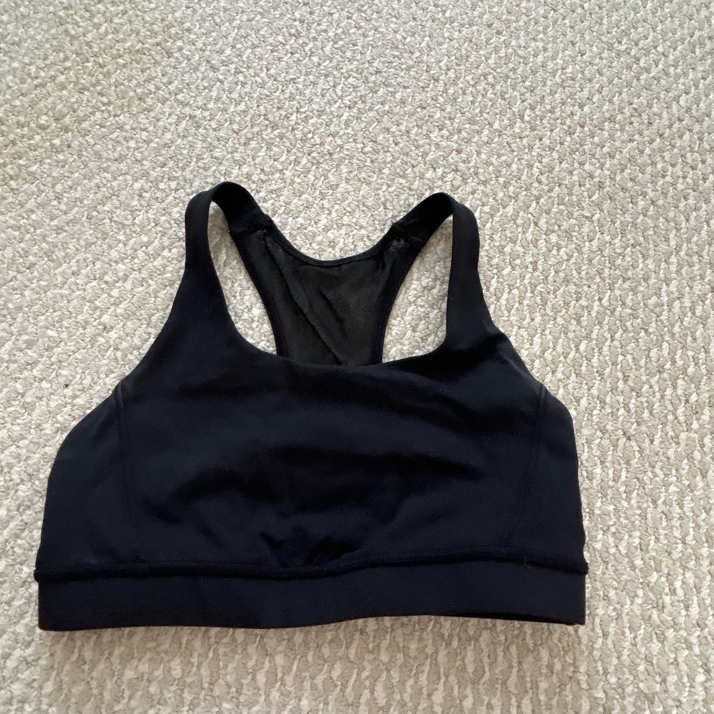 Lululemon Women's Black Sports Bra